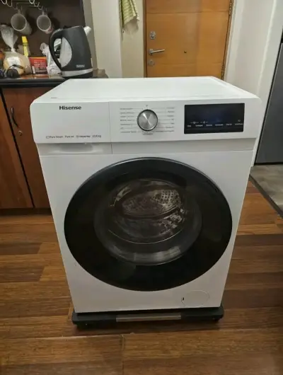 Lavadora Hisense 10/6 kg con vapor - miniatura 1