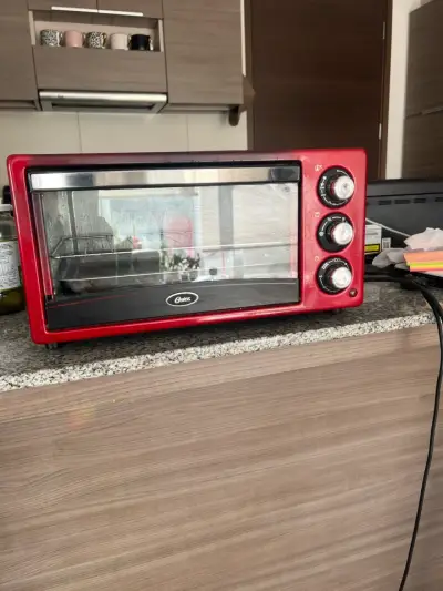 Horno tostador rojo Oster modelo TSSTTV15LTR-052 - miniatura 2