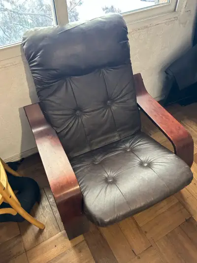 Sillón reclinable de cuero marrón brazos de mad - miniatura 1