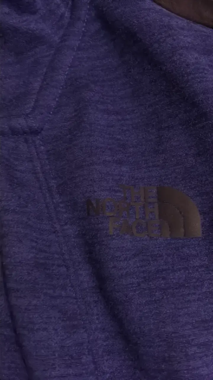 Chaqueta the North face morada con detalles negros - 2