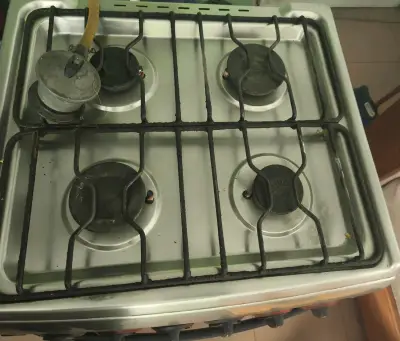 Cocina a gas Fensa con horno - miniatura 2