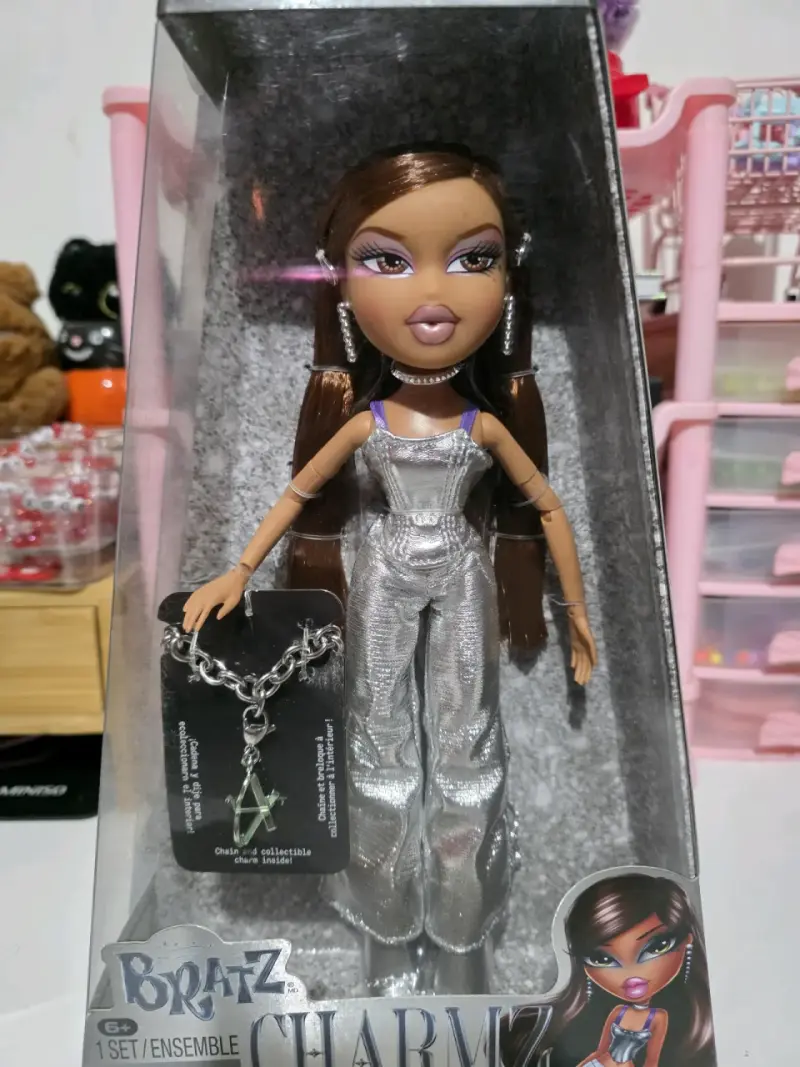 Muñeca Bratz Sasha Charmz en caja original - 2