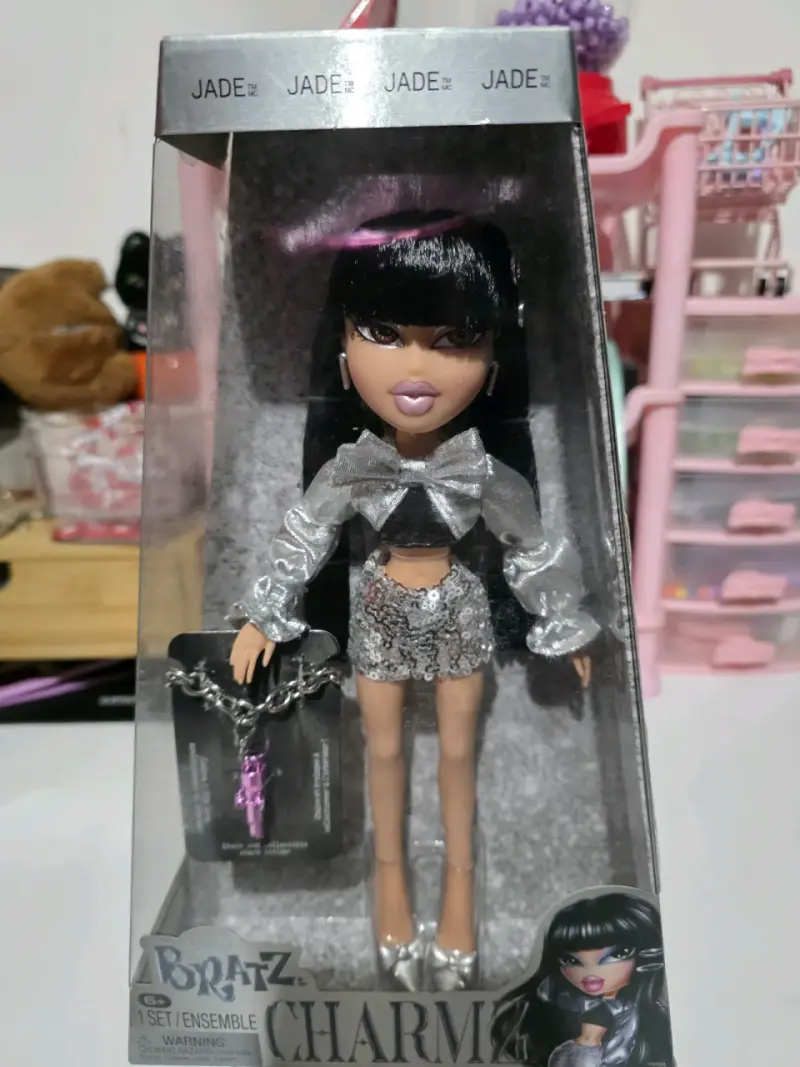 Muñeca Bratz Sasha Charmz en caja original - 3
