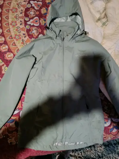 Chaqueta impermeable Columbia verde para mujer - miniatura 4