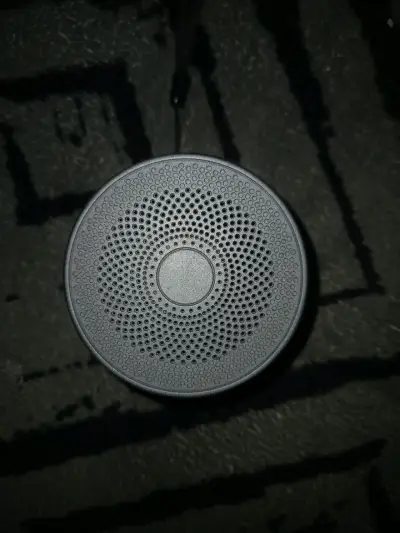 Altavoz Bluetooth portátil compacto - miniatura 3
