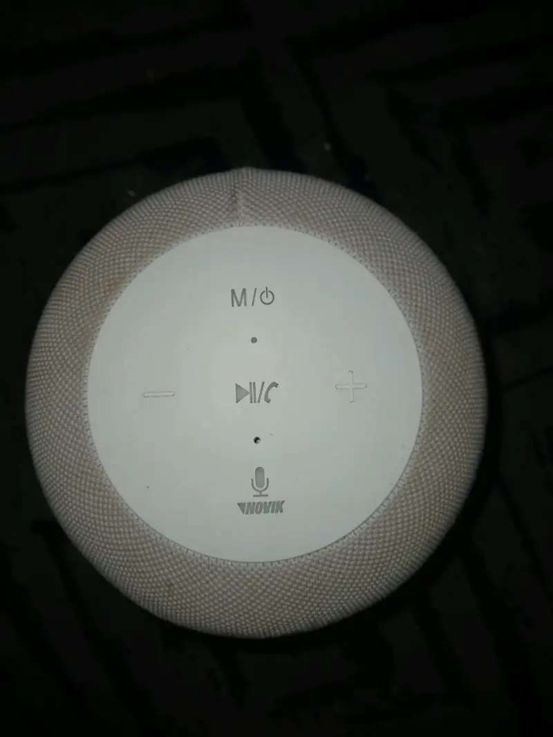 Parlante Bluetooth con Control Táctil - 3