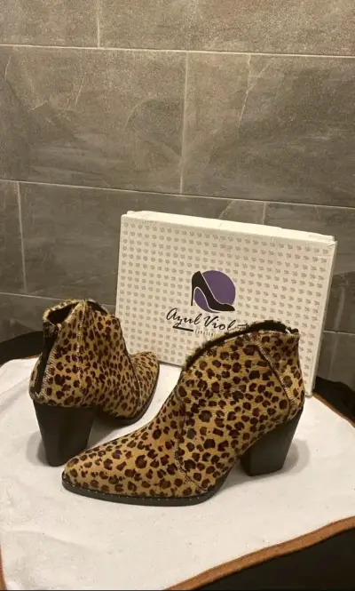 Botín 100% cuero animal print, talla 38 - miniatura 2