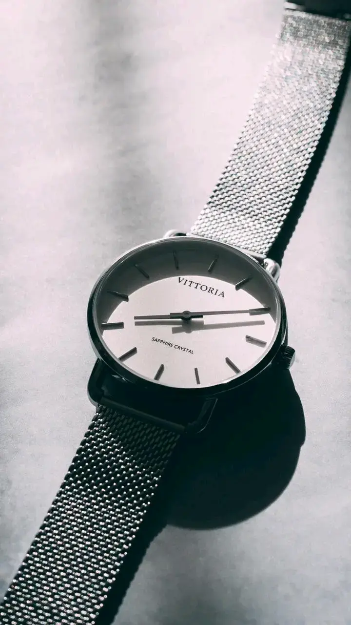 Reloj Vittoria de Pulsera con Correa Metálica - 1