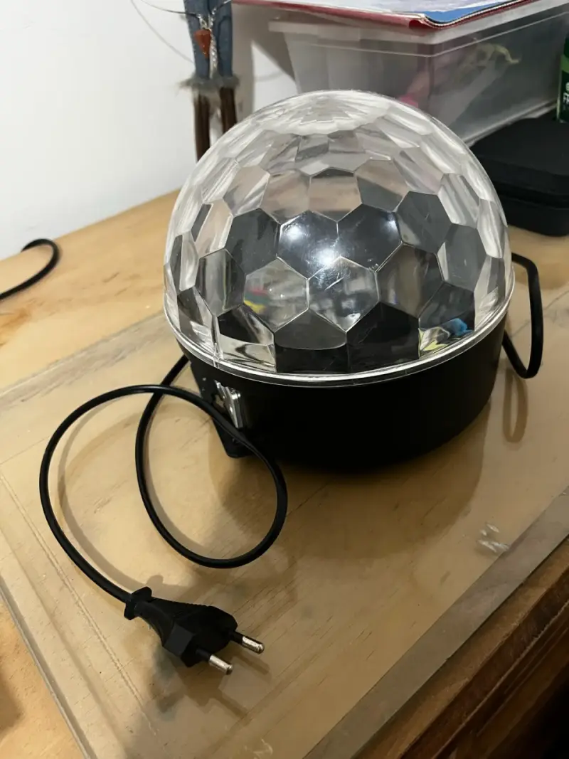 Luz LED de Fiesta con Altavoz Integrado - 3