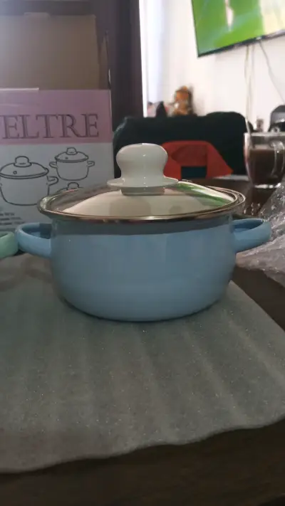 Juego de ollas de peltre color pastel - miniatura 4