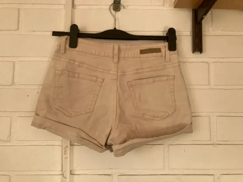 Shorts rosa talla 40 - 2