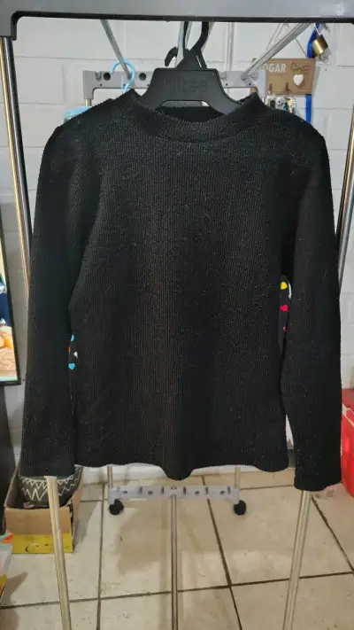 Suéter de rayas blanco y negro para mujer - miniatura 3