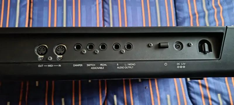 Teclado Sintetizador Korg Krome 61 workstation - 5