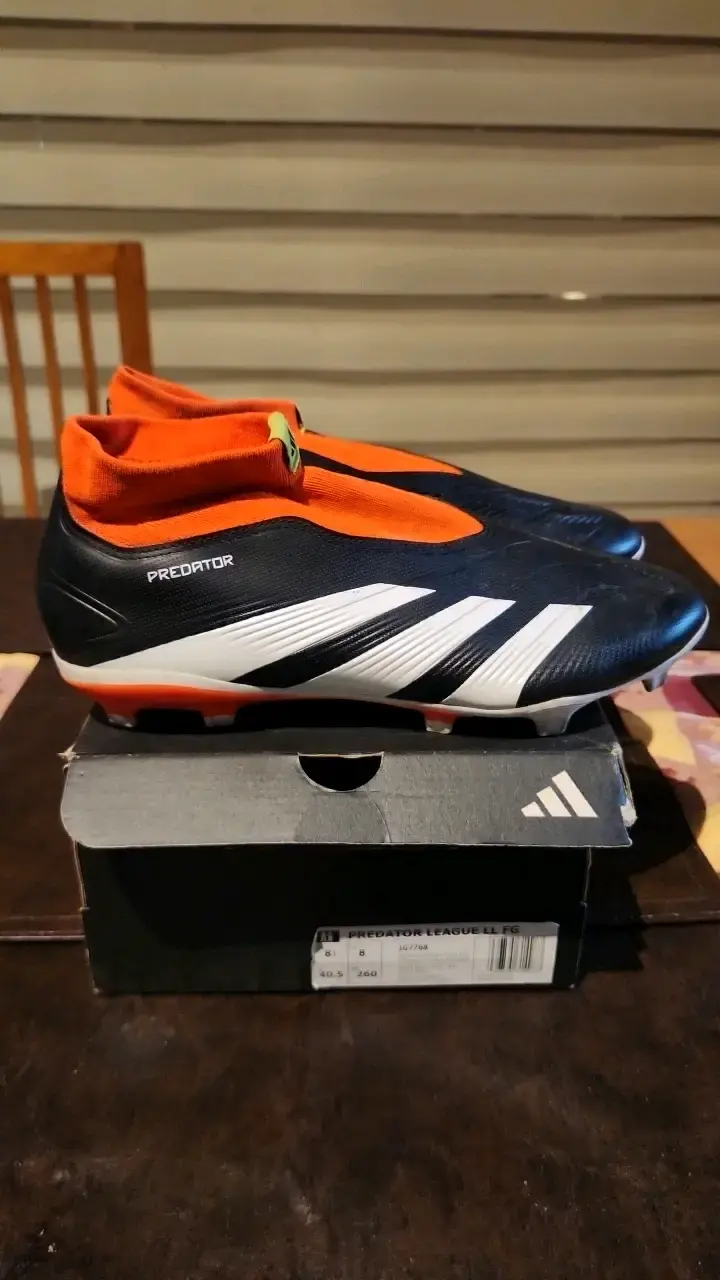 Botines de fútbol Adidas Predator League FG 40.5 - 1