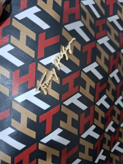 Bolso tote Tommy Hilfiger estampado TH - miniatura 3