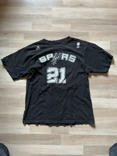 Polera NBA Spurs Tim Duncan Negra Adidas - miniatura 1