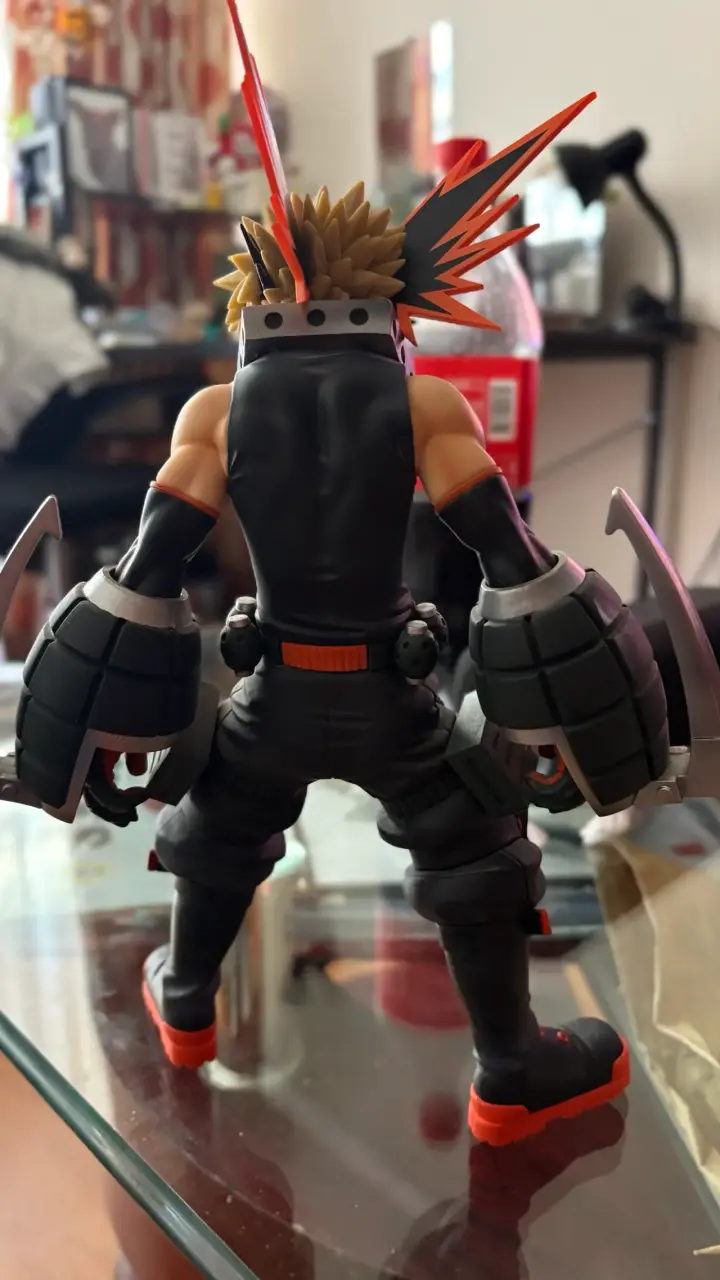 Figura Bakugo My Hero Academia - 4
