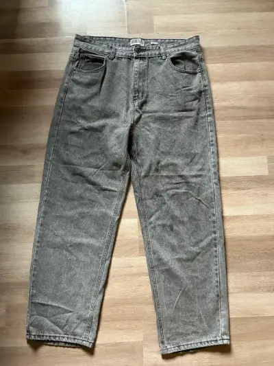 Jeans gris baggy fit Bearcliff para hombre - miniatura 1