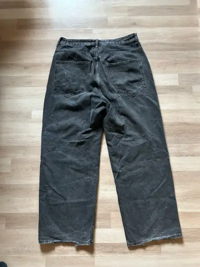 Jeans negros de mezclilla Zara para hombre - miniatura 3