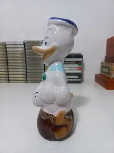 Figura de cerámica del Pato Donald  vintage - miniatura 3