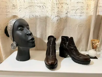 Botines de cuero marrón para mujer con cierre late - miniatura 2