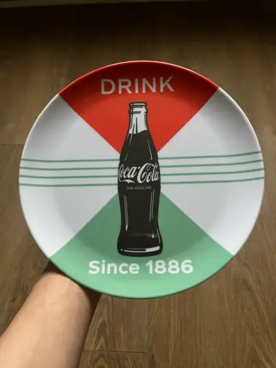 Set de 6 Platos Coleccionables Coca-Cola Melamina - miniatura 2