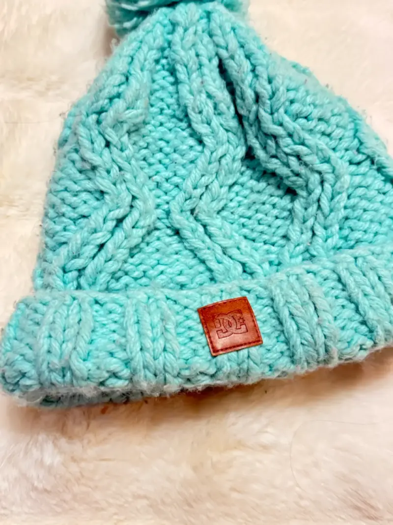 Gorro de lana DC Shoes turquesa con pompón - 2