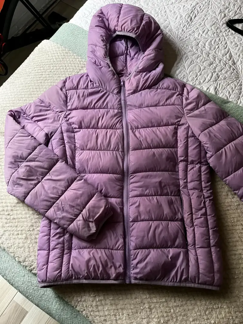 Chaqueta acolchada morada con cierre - 5