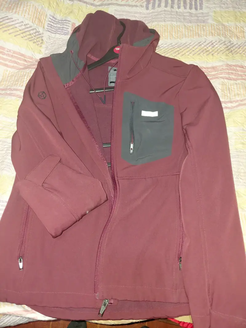 Chaqueta Lippi burdeos talla L con capucha - 3