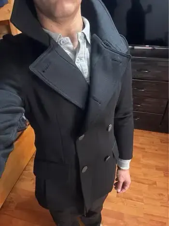 Abrigo negro de hombre estilo clásico - 4