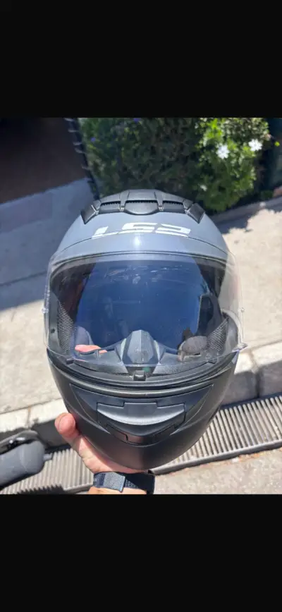 Casco de moto LS2 integral gris - miniatura 4