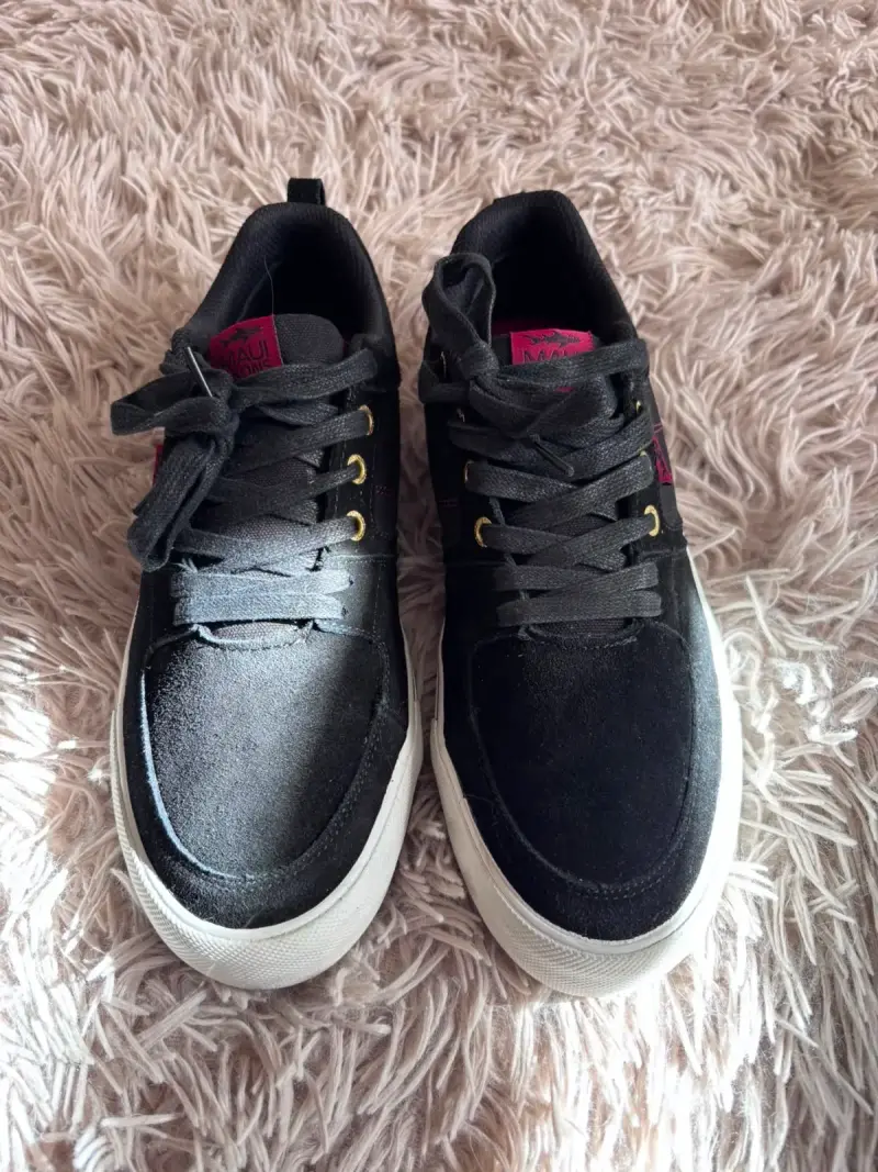 Zapatillas negras Maui and Sons para hombre - 1