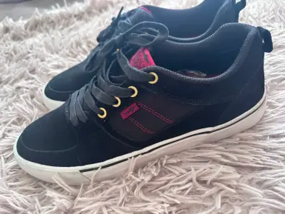 Zapatillas negras Maui and Sons para hombre - miniatura 4