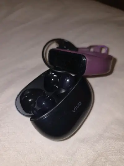 Auriculares Inalámbricos Vivo con Estuche de Carga - miniatura 1