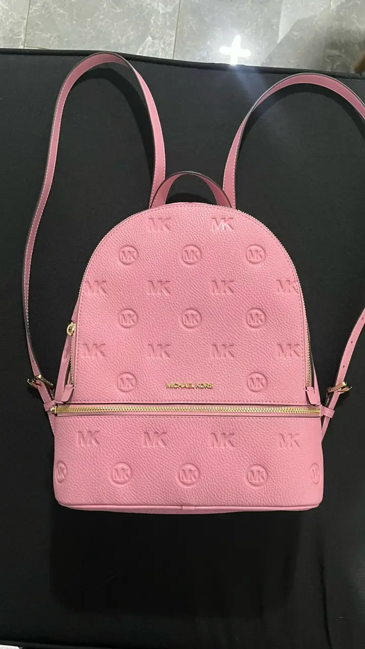 Set de mochila y cartera Michael Kors rosa - 2