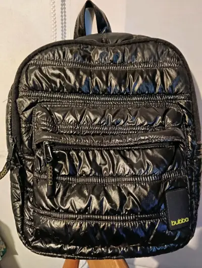 Mochila negra acolchada Bubba con múltiples bolsillos - miniatura 1