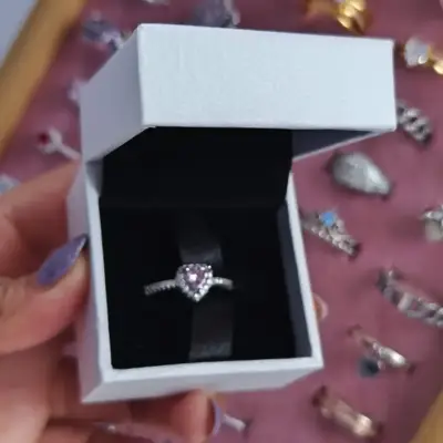 Anillo de compromiso corazon rosa - miniatura 5