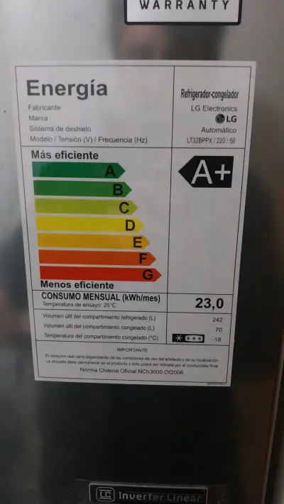 Refrigerador LG LT32BPPX con congelador eficiente - miniatura 1