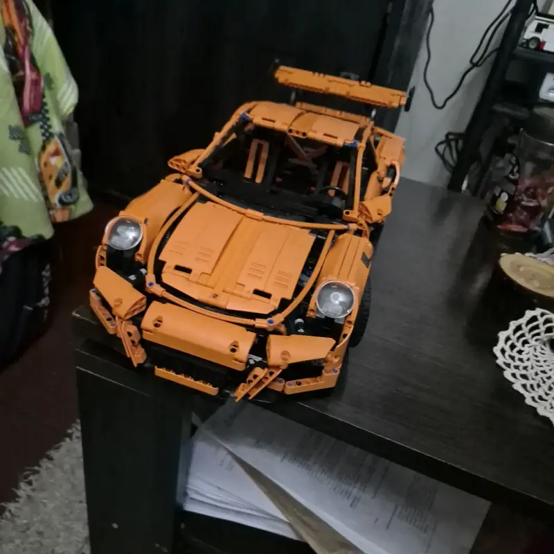 Lego Technic Porsche 911 GT3 RS - 2