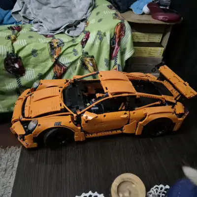 Lego Technic Porsche 911 GT3 RS - miniatura 3