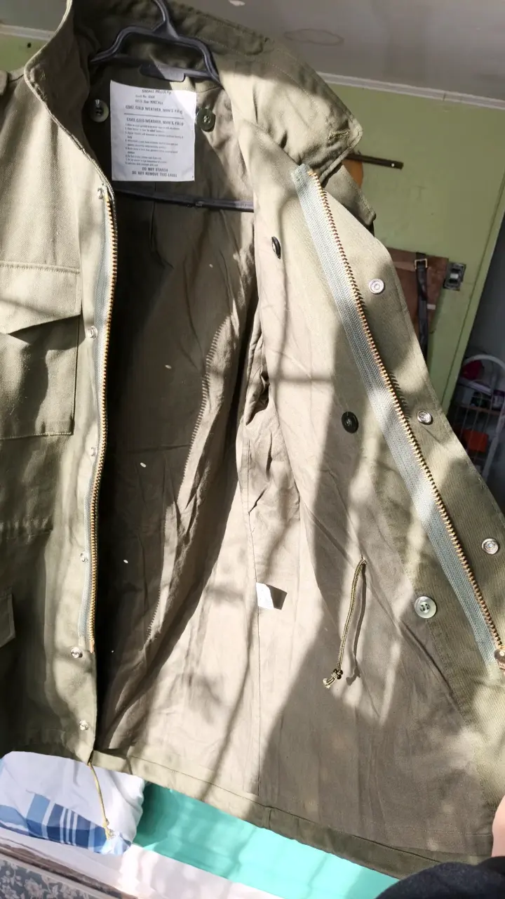 Chaqueta militar verde oliva con bolsillos - 5