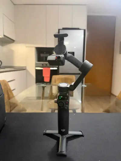 Estabilizador DJI Osmo Mobile 7 - miniatura 5