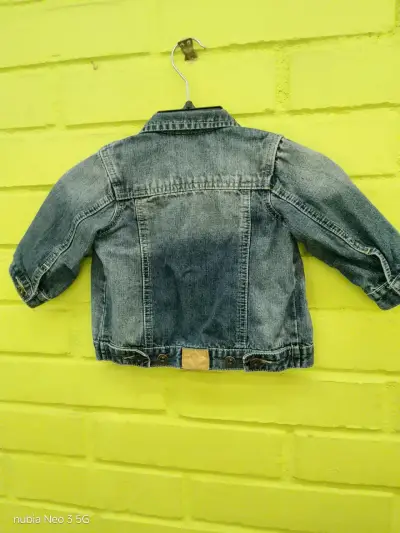 Chaqueta de mezclilla para niño estilo casual - miniatura 2