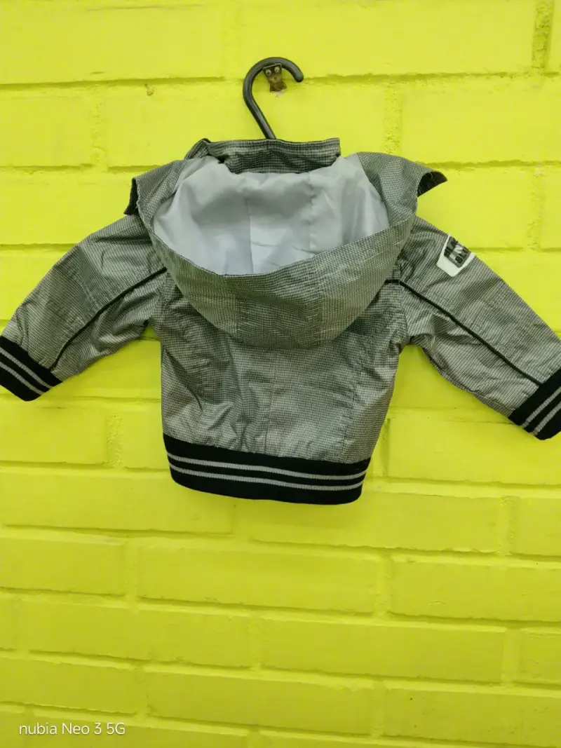 Chaqueta infantil Black Blue 9M gris con capucha - 3