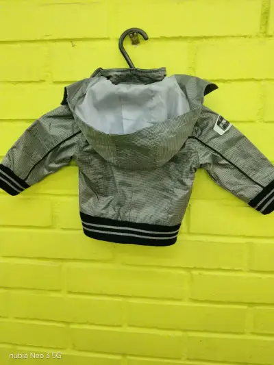 Chaqueta infantil Black Blue 9M gris con capucha - miniatura 3