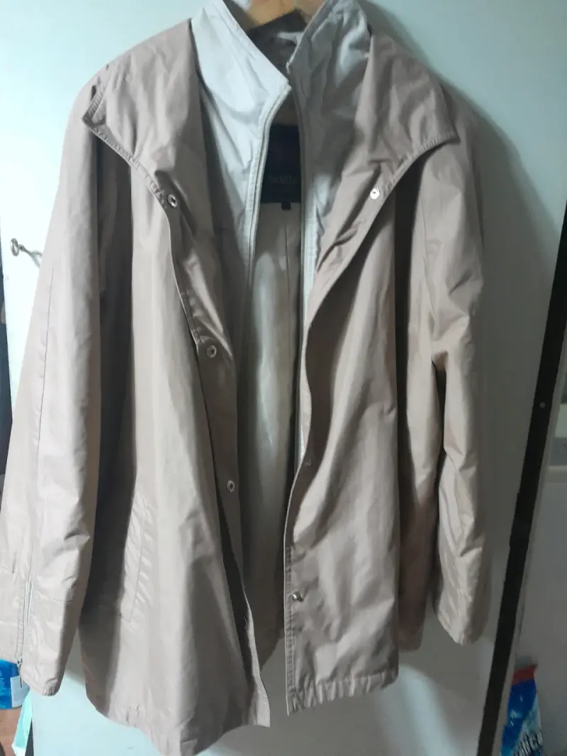 Cárdigan de punto beige con diseño abierto - 6