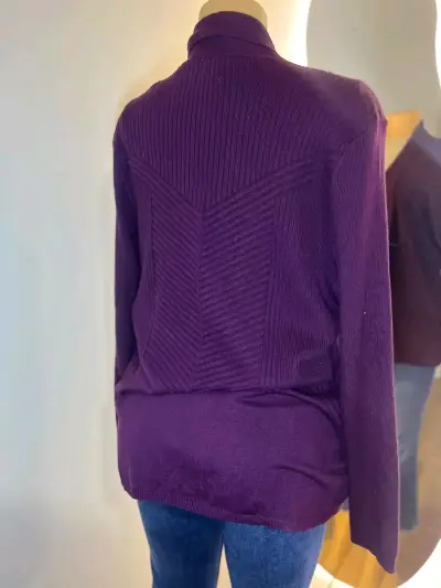Cárdigan morado de punto para mujer - miniatura 4