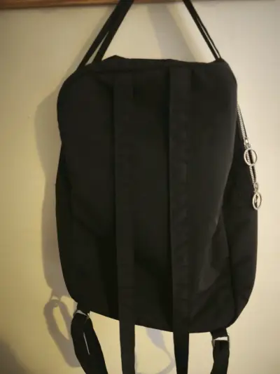 Mochila negra Bubba para uso diario - miniatura 2