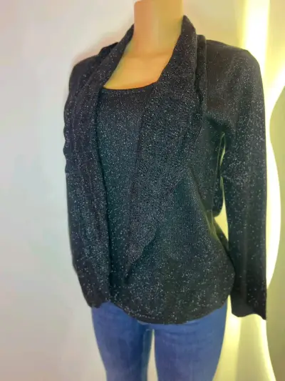 Blusa negra brillante para mujer - miniatura 1