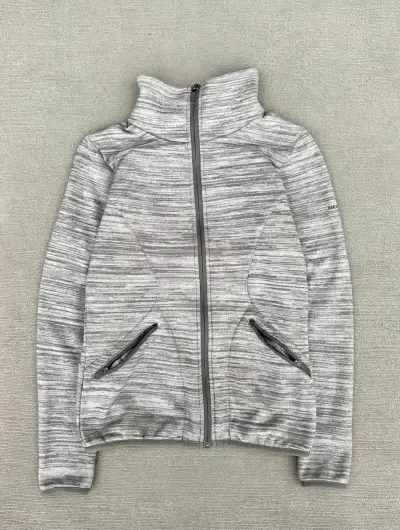 Poleron deportivo gris Merrell para mujer - miniatura 1